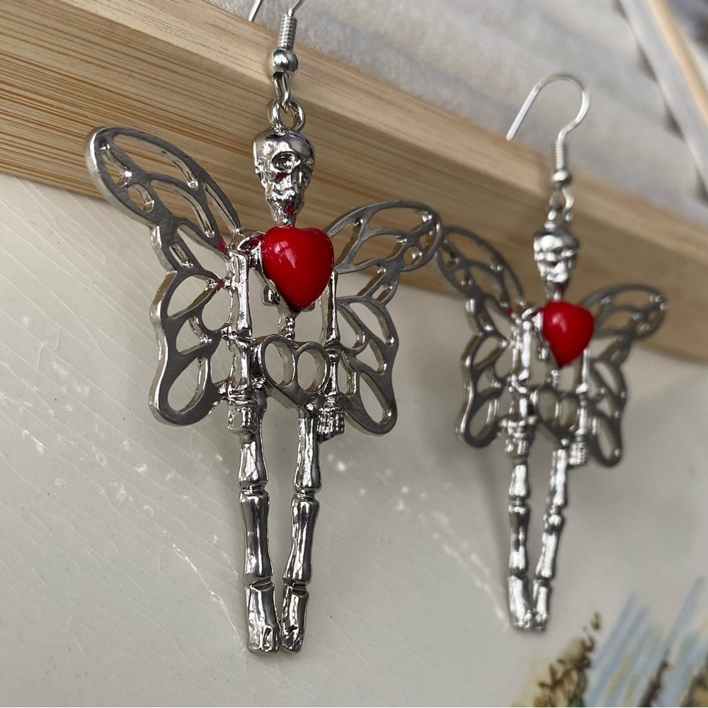 ✨Modcloth Morlina Fairy Skeleton Earrings - Picture 6 of 9